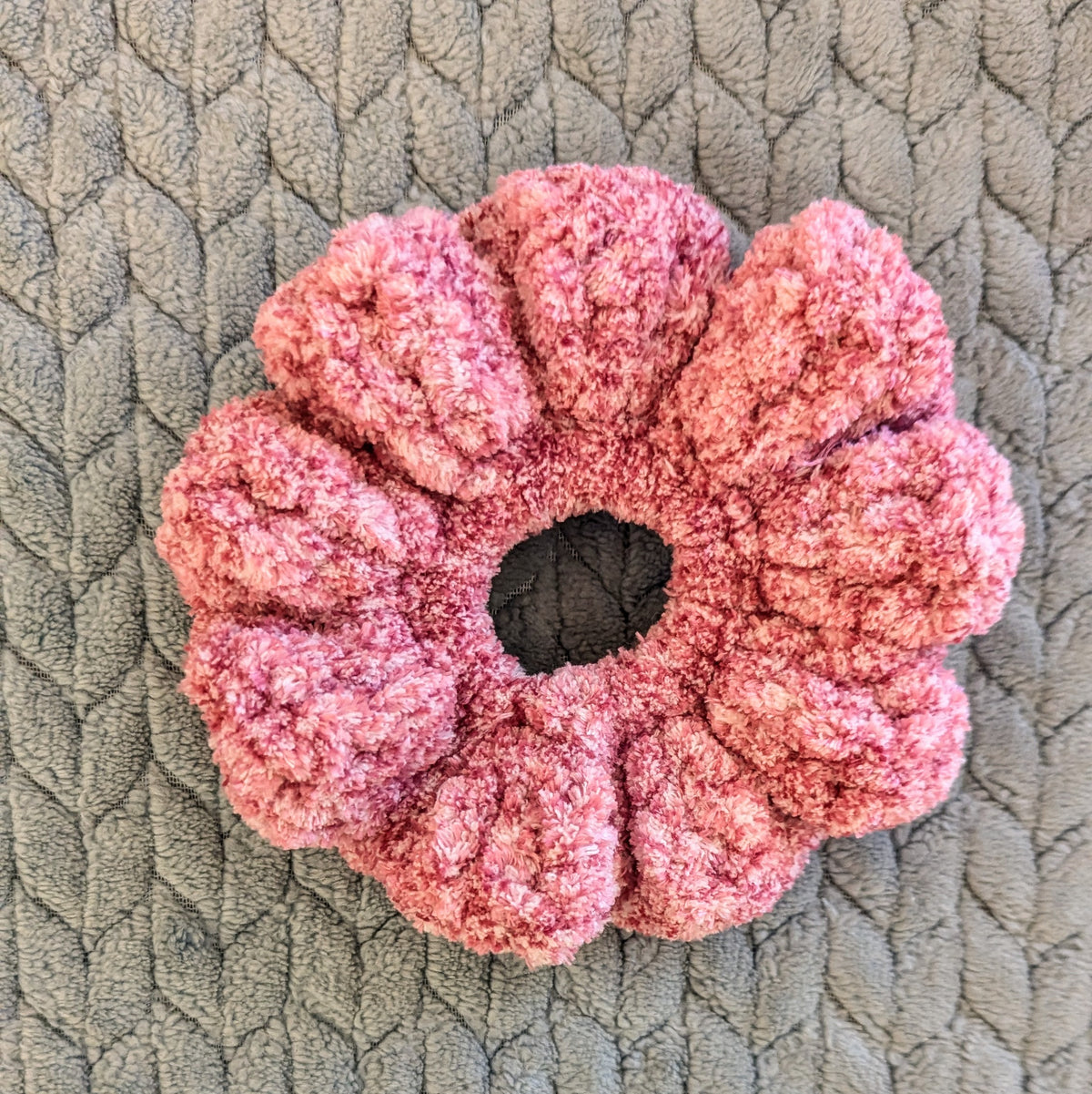 Velvet Scrunchies - Pepper Colors