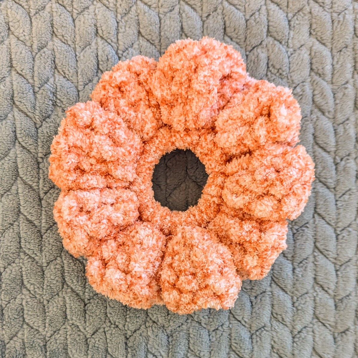 Velvet Scrunchies - Pepper Colors